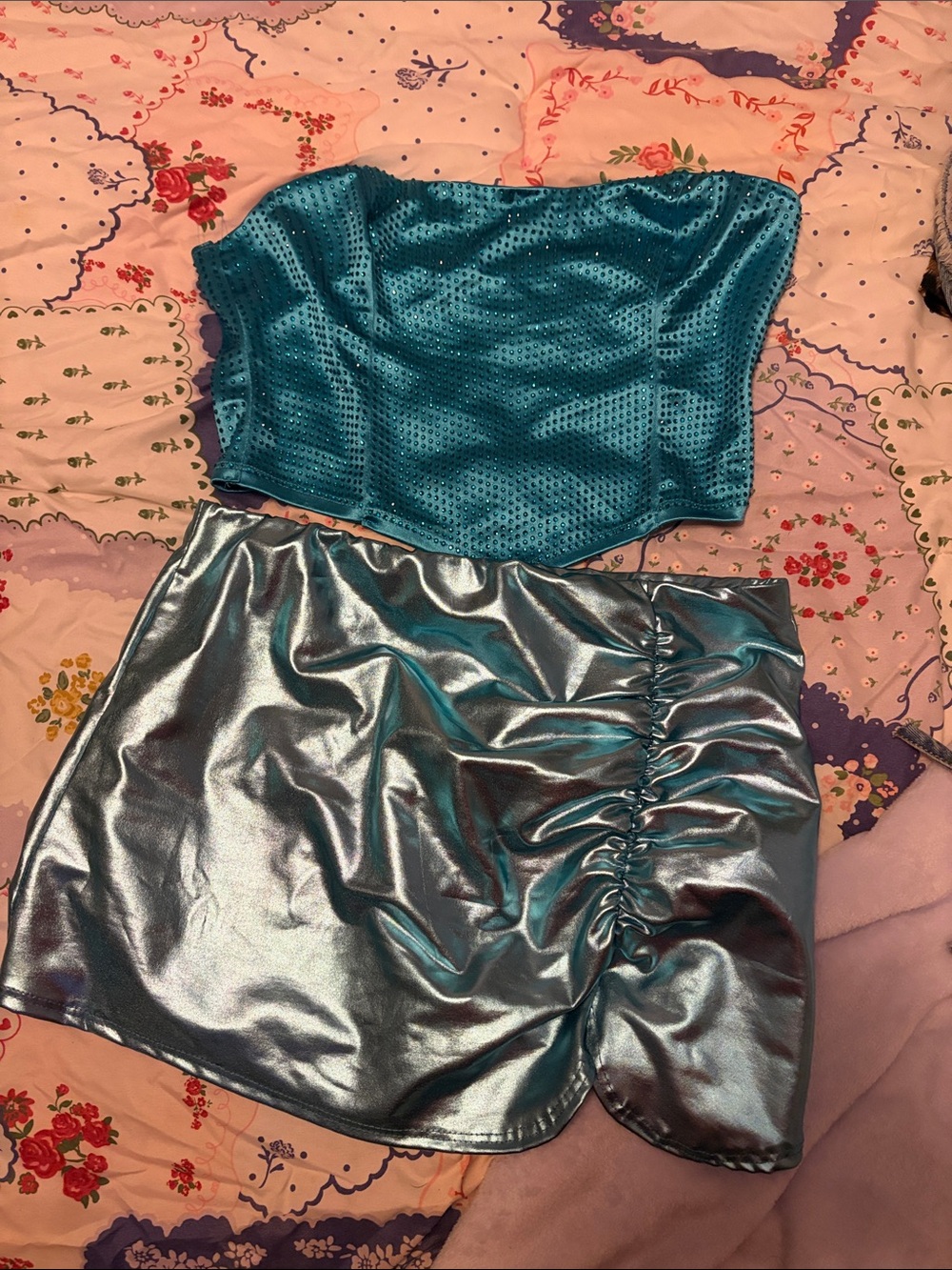 Fashion NovaMetallic Teal Ruched Mini Skirt Set - Women